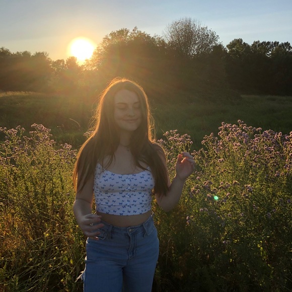 Meet your Posher, Sydney - Picture 2 of 3